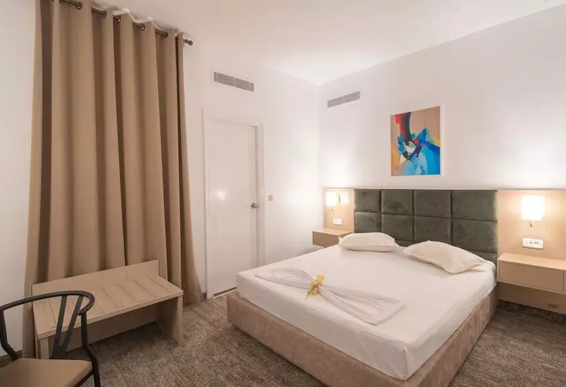 Fotos del hotel Yadis Ibn Khaldoun:  1