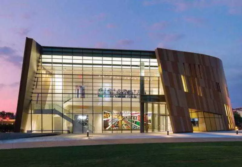 Fotos del hotel Courtyard By Marriott Perimeter Center:  13