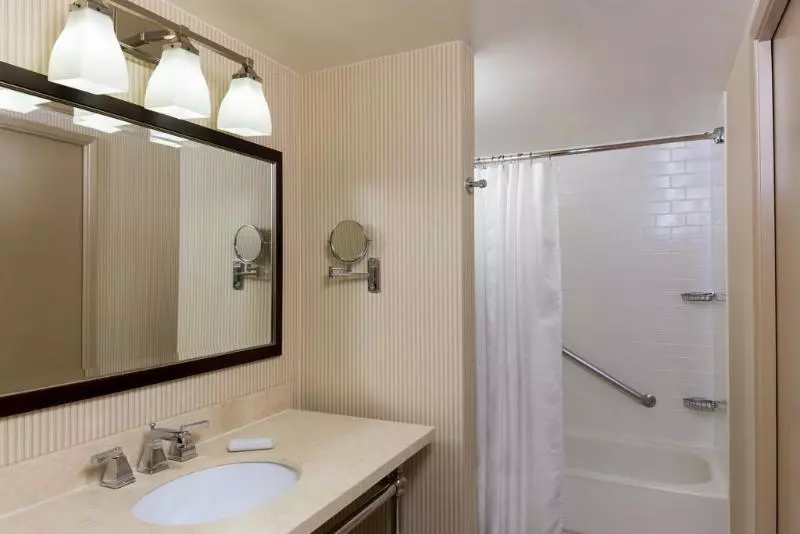 Fotos del hotel Sheraton Suites Market Center Dallas:  10