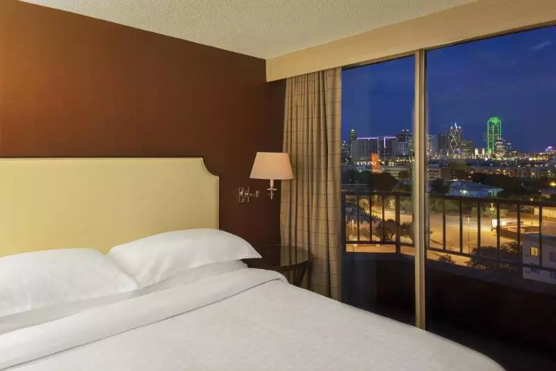 Fotos del hotel Sheraton Suites Market Center Dallas:  22