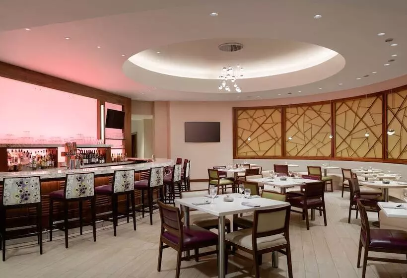 Fotos del hotel Doubletree Suites By Hilton Phoenix:  5