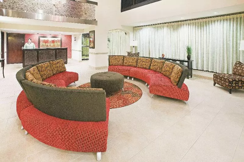 Fotos del hotel La Quinta Inn & Suites By Wyndham Dallas I35 Walnut Hill Ln:  19