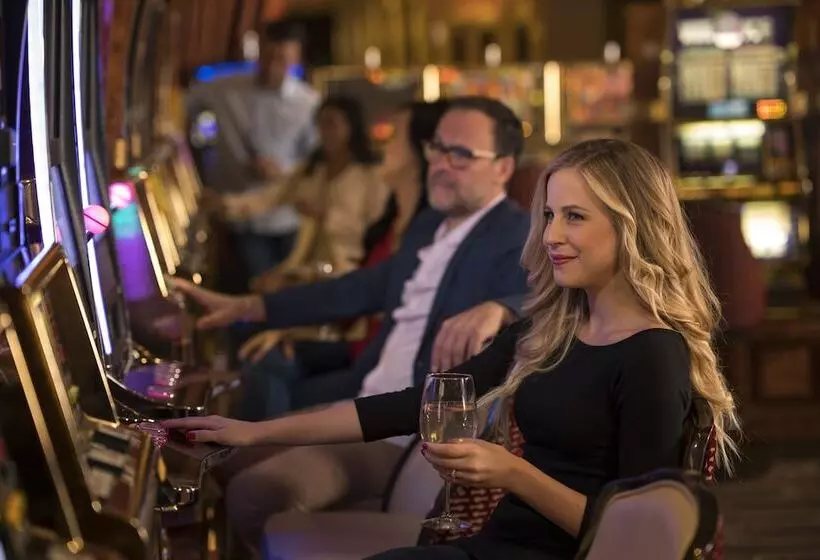 Fotos del hotel Golden Nugget Hotel & Casino Las Vegas:  9