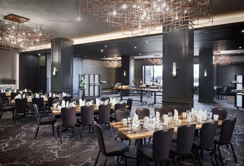 Fotos del hotel The Logan Philadelphia, Curio Collection By Hilton:  5