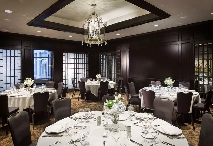 Fotos del hotel The Logan Philadelphia, Curio Collection By Hilton:  13