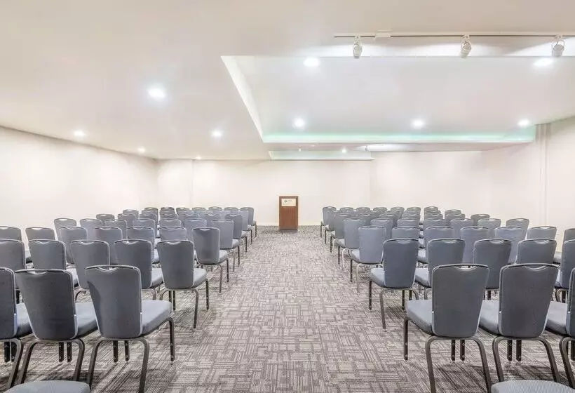 Fotos del hotel Hyatt Regency Waikiki Beach Resort & Spa:  15