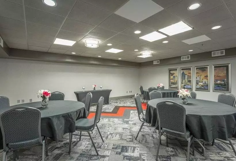 Fotos del hotel Inn At The Peachtrees, Ascend  Collection:  25