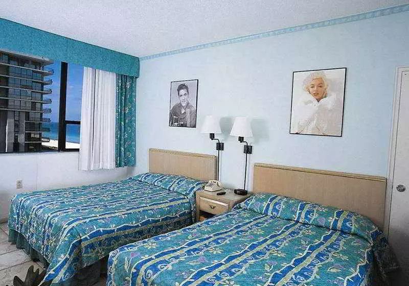 Fotos del hotel Howard Johnson Plaza Miami Beach North:  2