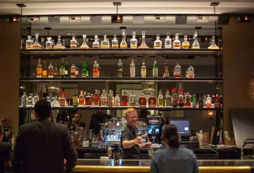 Fotos del hotel The Talbott:  19