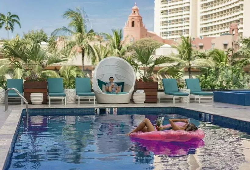 Fotos del hotel Waikiki Beachcomber By Outrigger:  5