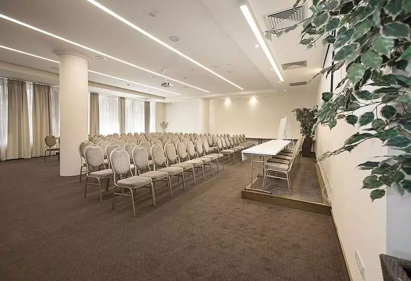 Fotos del hotel Majestic:  12