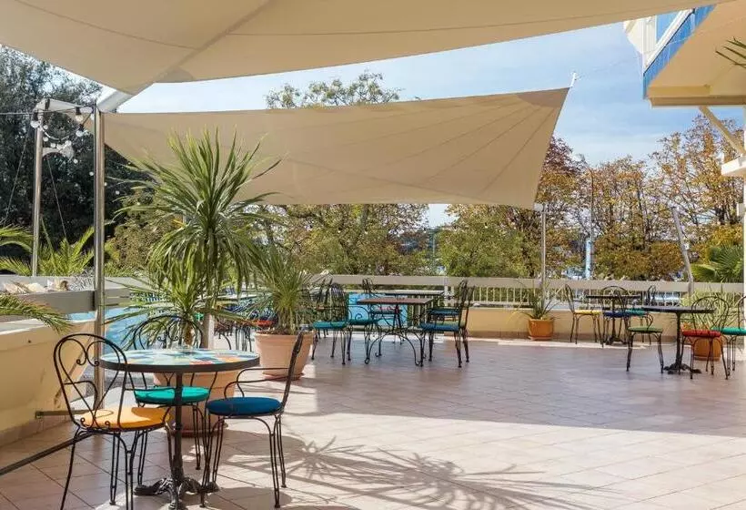 Fotos del hotel Porec:  4