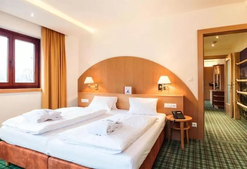 Fotos del hotel Der Kirchheimerhof - Superior:  8