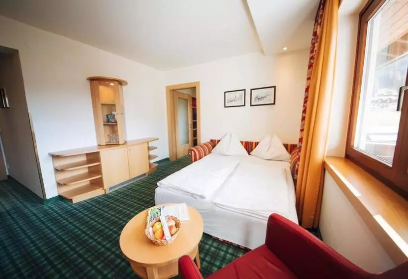 Fotos del hotel Der Kirchheimerhof - Superior:  12