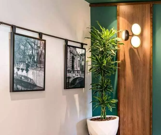 Fotos del hotel Canada:  2