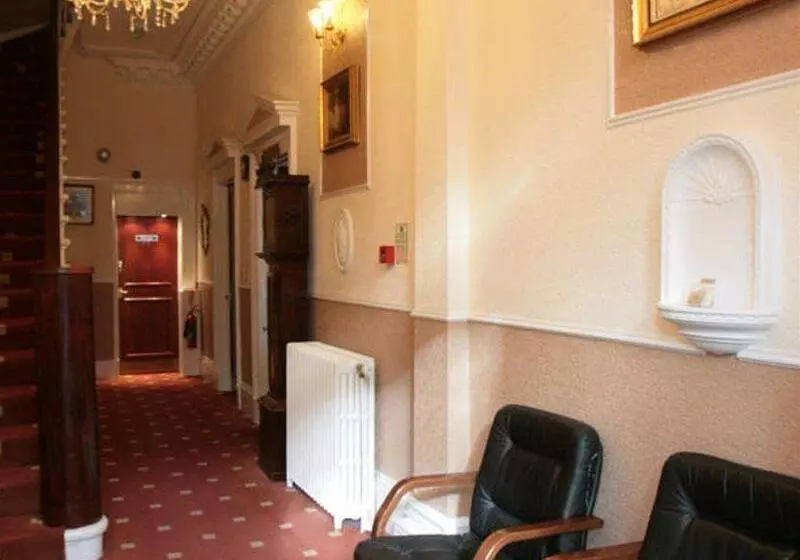 Fotos del hotel Clifton:  2