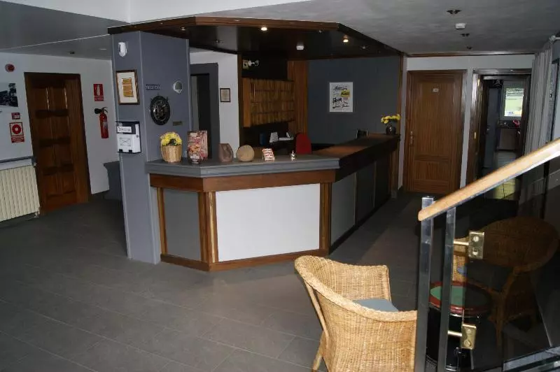 Fotos del hotel Font Del Marge:  7