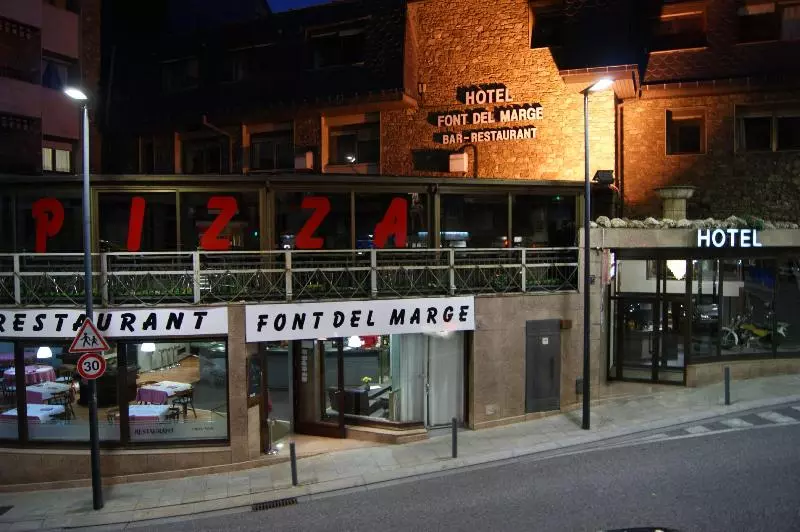 Fotos del hotel Font Del Marge:  6