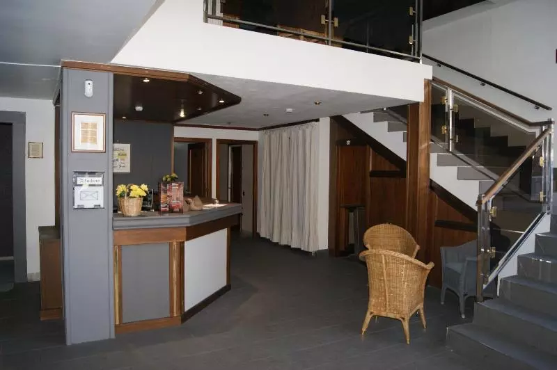 Fotos del hotel Font Del Marge:  5