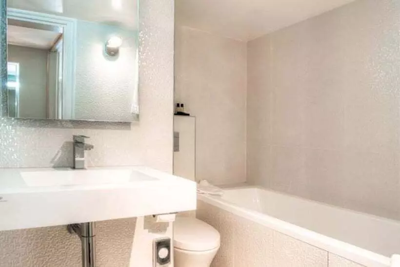 Fotos del hotel Ile De France Opéra:  4