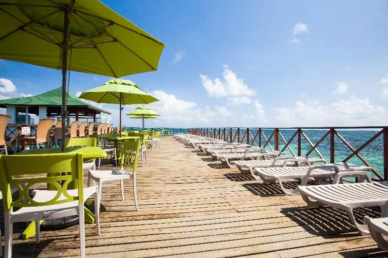 Fotos del hotel Lord Pierre:  9