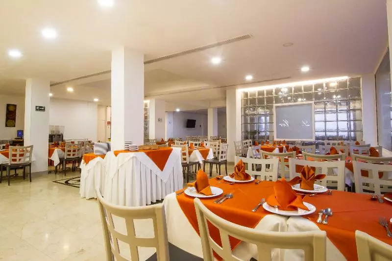 Fotos del hotel Lord Pierre:  7