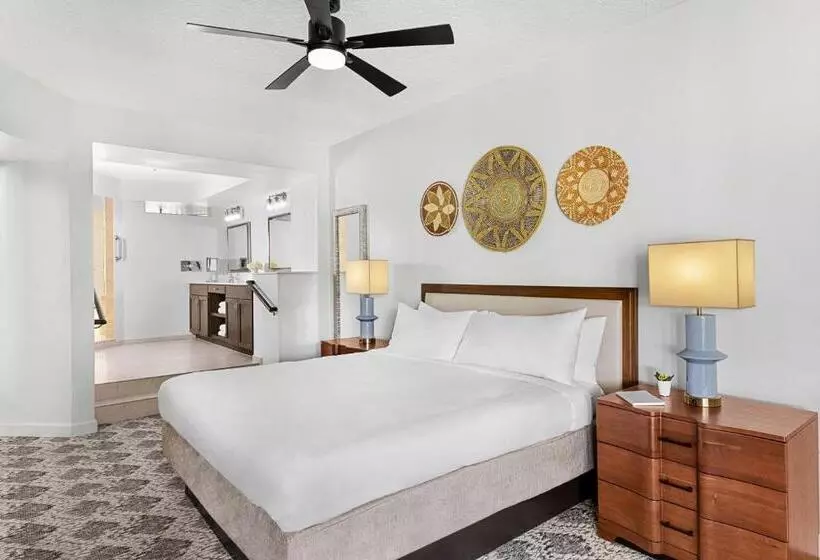 Marriott’s Sabal Palms