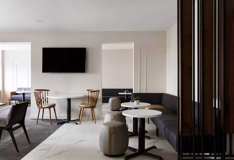 New York Marriott Downtown