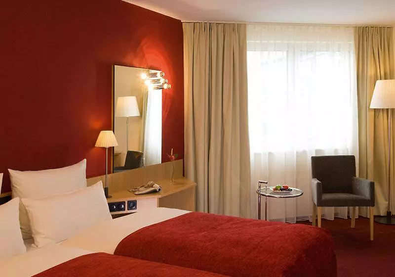 Fotos del hotel Nh Dresden Neustadt:  9