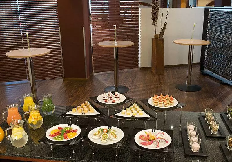 Fotos del hotel Nh Dresden Neustadt:  35