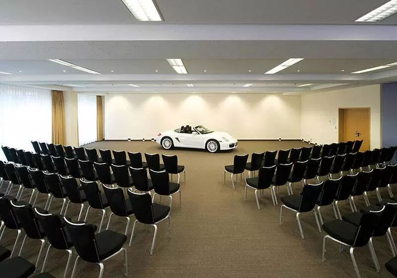 Fotos del hotel Nh Dresden Neustadt:  25