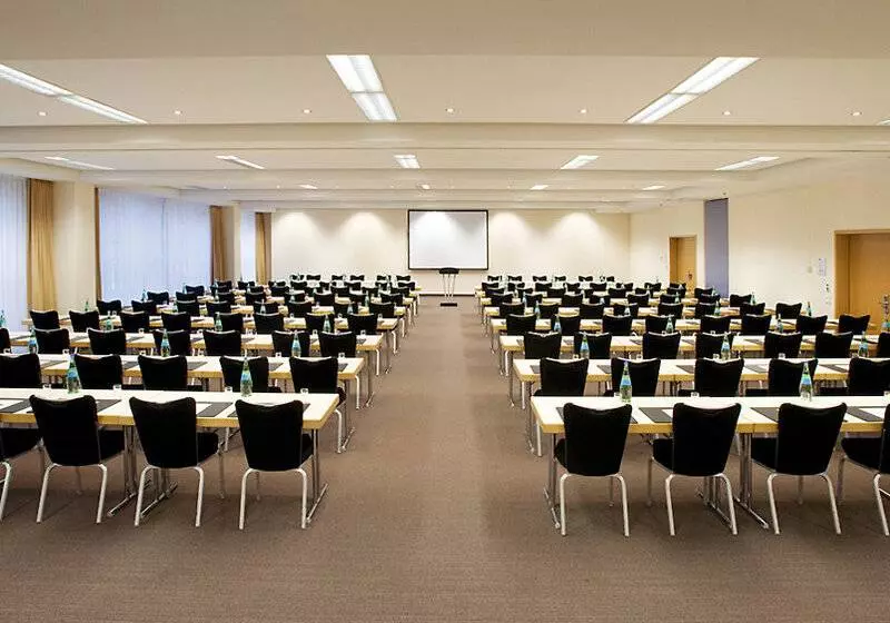 Fotos del hotel Nh Dresden Neustadt:  31