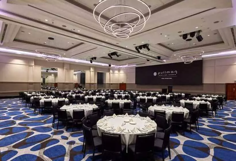 Pullman Cairns International