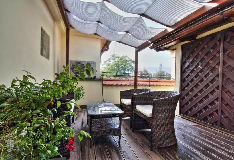 Fotos del hotel U Páva:  5