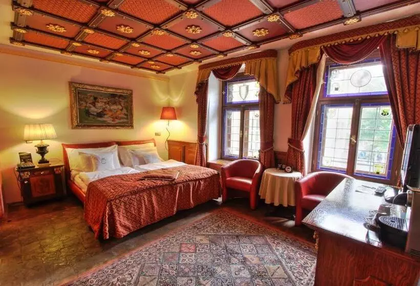 Fotos del hotel U Páva:  16