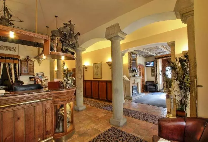 Fotos del hotel U Páva:  2