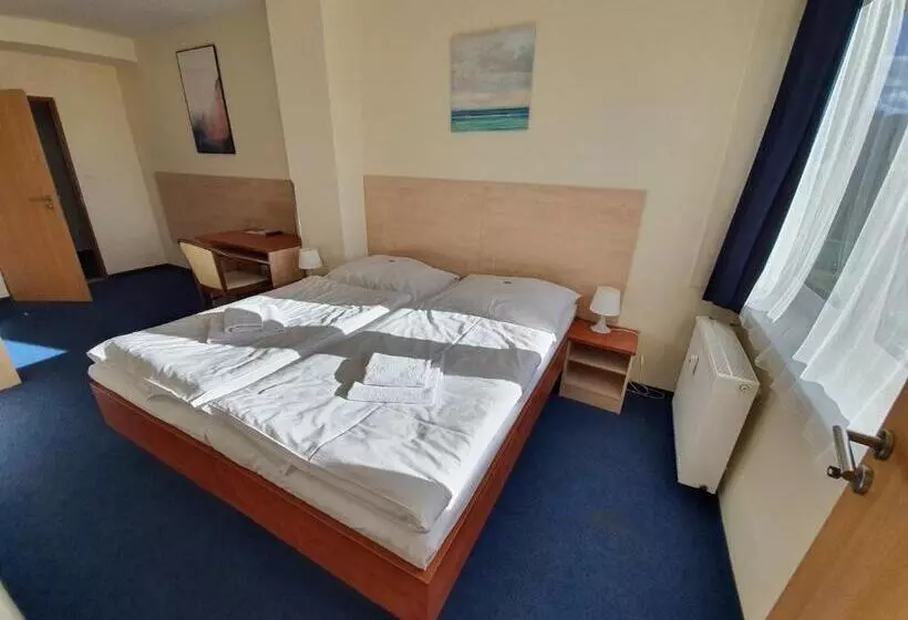 Fotos del hotel Tj Chodov:  10