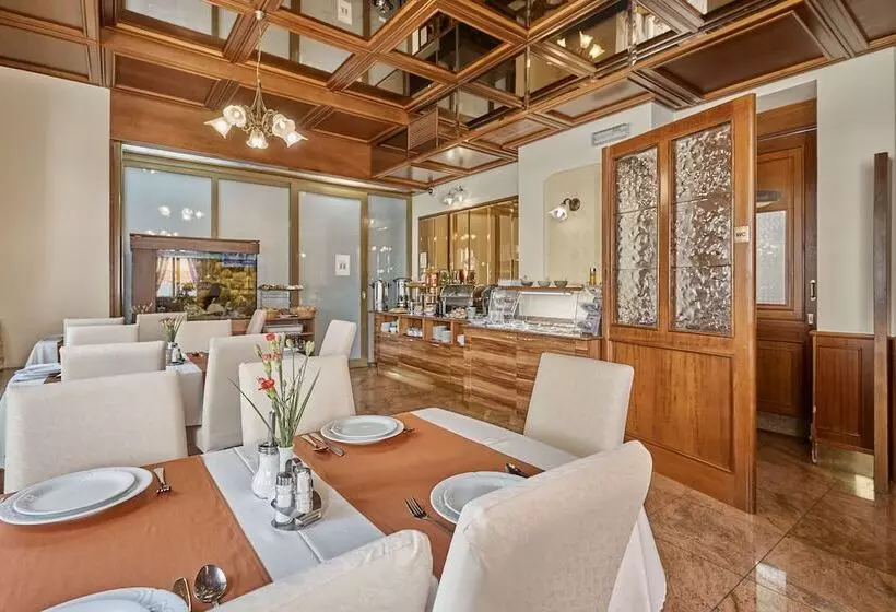 Fotos del hotel Sirius:  11