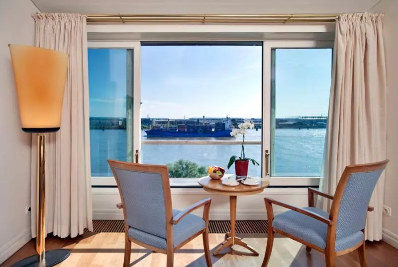 Fotos del hotel Louis C. Jacob:  14