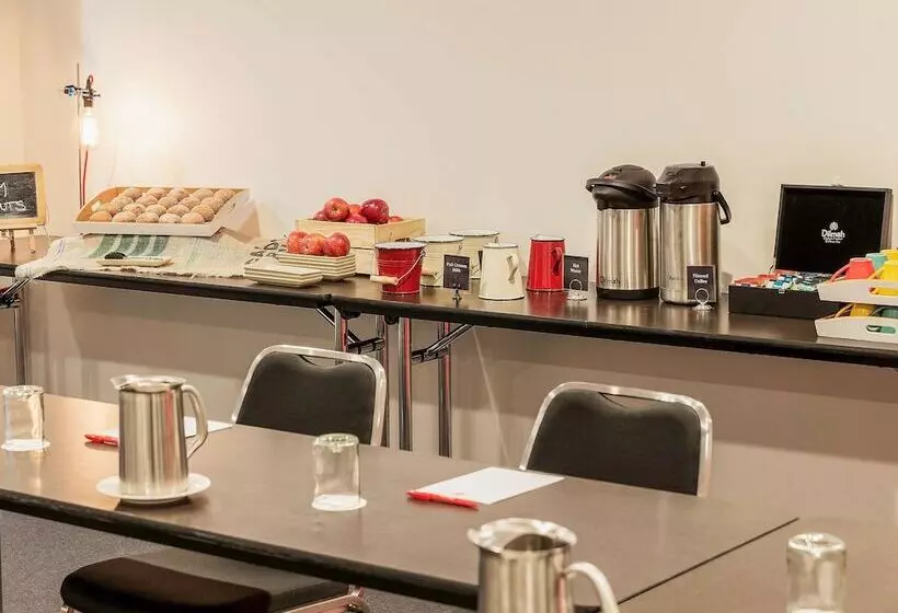 Fotos del hotel Ibis Melbourne  And Apartments:  14