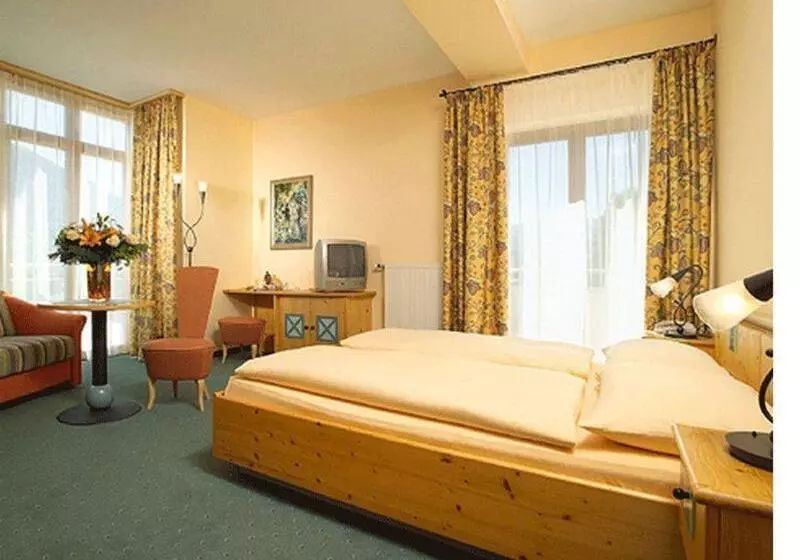 Fotos del hotel Aktiv Hotel Schweizerhof Kitzbühel:  2