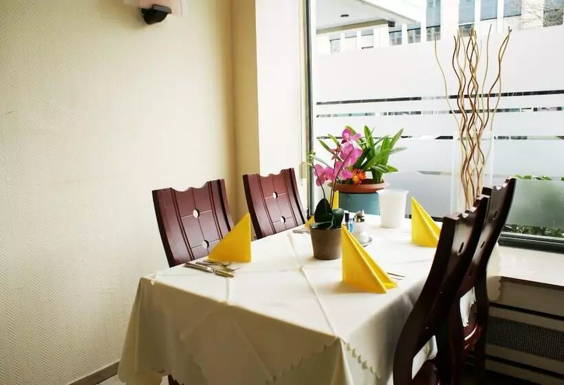 Fotos del hotel Bahn-:  12