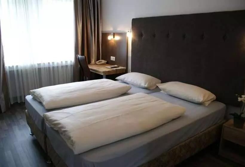 Fotos del hotel Bahn-:  22