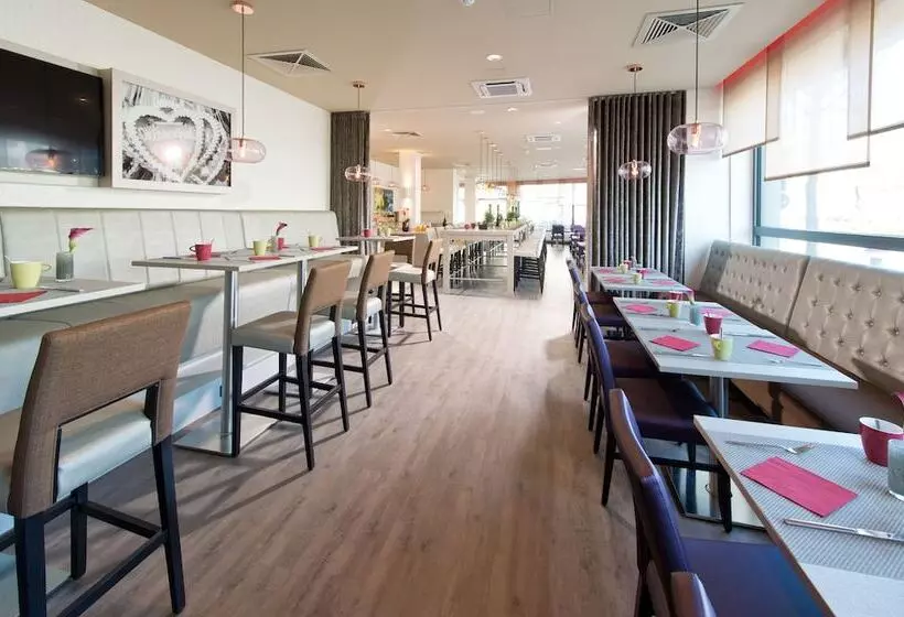 Fotos del hotel Leonardo Hotel Munich City Olympiapark:  11