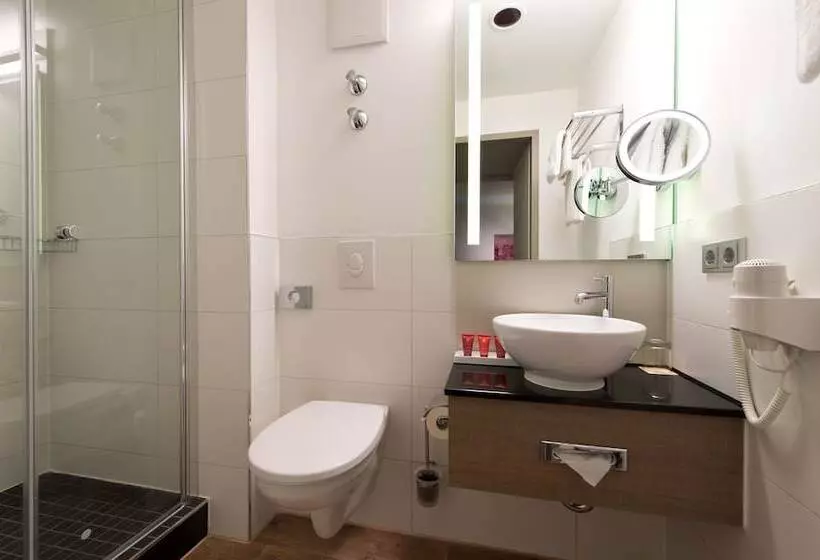 Fotos del hotel Leonardo Hotel Munich City Olympiapark:  9