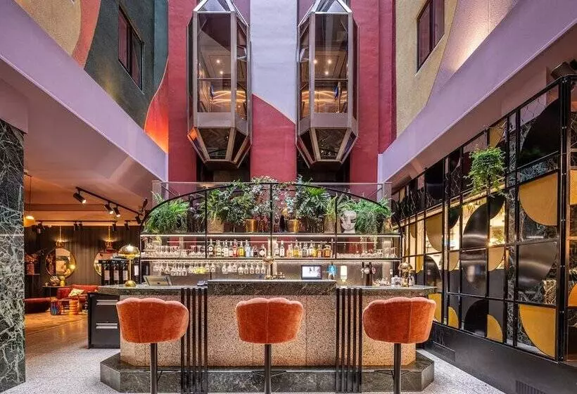 Fotos del hotel Hubert Grand Place:  8