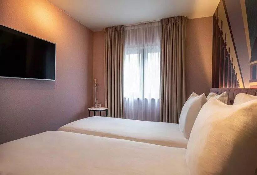 Fotos del hotel Hubert Grand Place:  18