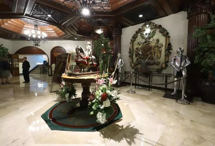 Fotos del hotel Camelot:  2