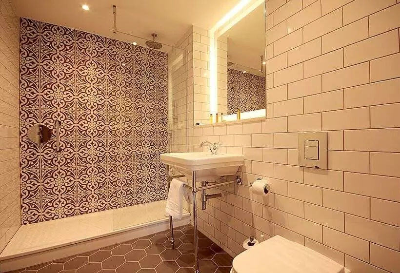 Fotos del hotel Elmbank Hotel And Lodge - Part Of The Cairn Collection:  16