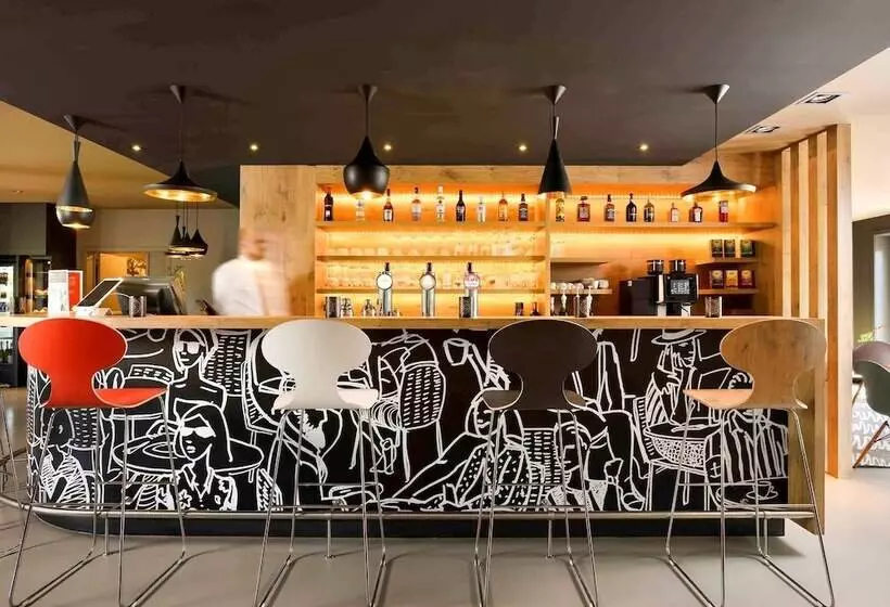 Fotos del hotel Ibis Brussels Erasmus:  5